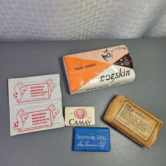 Vintage Soap & Tissue Collection With Camay & Doeskin - Picture 1 of 10